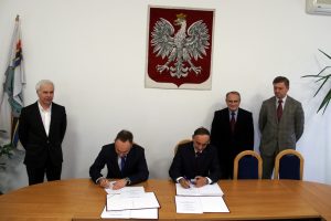 HELLA Polska współpracuje z Wojskową Akademią Techniczną