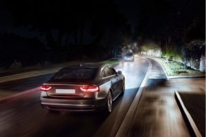 Oświetlenie samochodowe – nowoczesna technika w służbie kierowcy