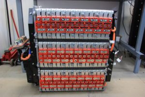 Sytuacja z materiałami do produkcji baterii w samochodach elektrycznych – raport T&E