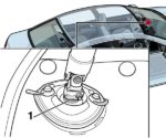Peugeot 508: odgłos zgrzytu z kolumny kierownicy