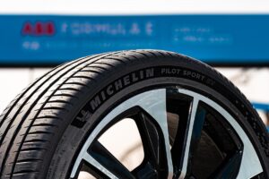 Michelin zawiesza działalność fabryki w Rosji oraz eksport na ten rynek