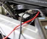 Akumulatory rozruchowe w samochodach elektrycznych często ulegają usterkom. Dlaczego?