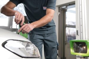 Bosch Car Service nawiązuje ciekawą współpracę. Klienci zapłacą specjalną kartą.